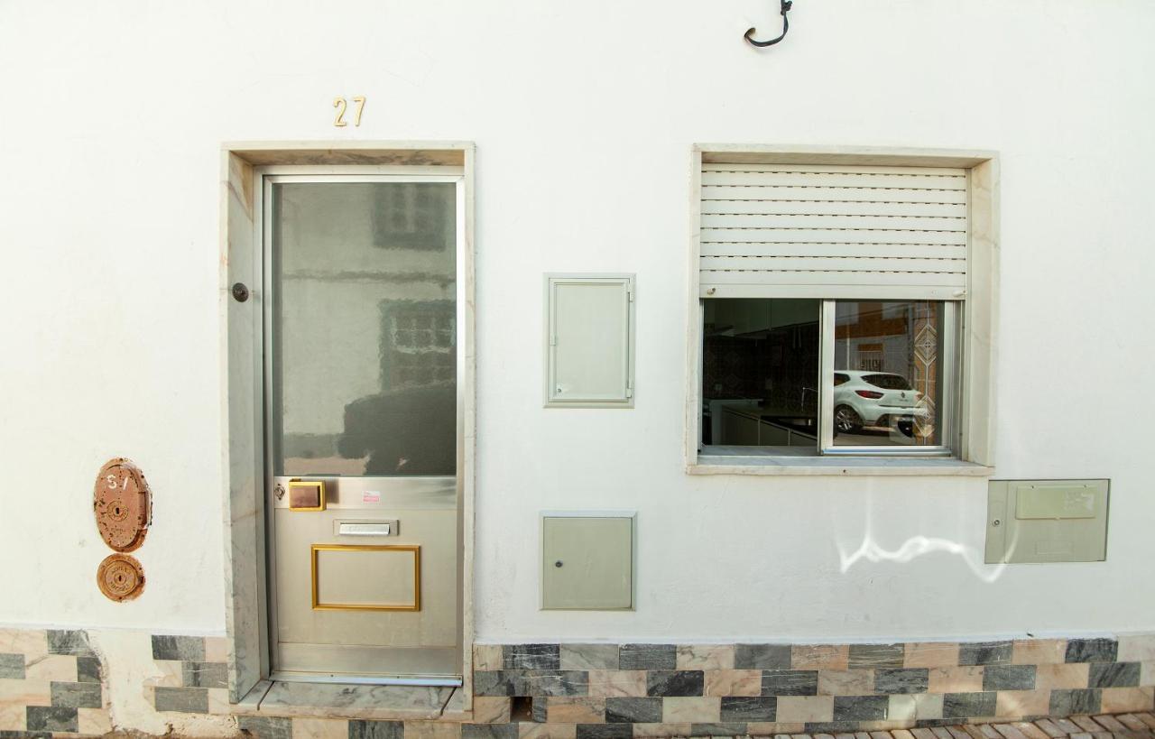 O - Sao Goncalo Central Guesthouse Lagos Exterior photo